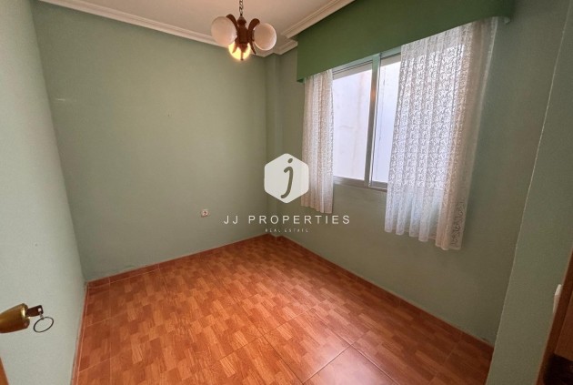 Tweedehands - Penthouse -
Torrevieja - Playa de los Naufragos