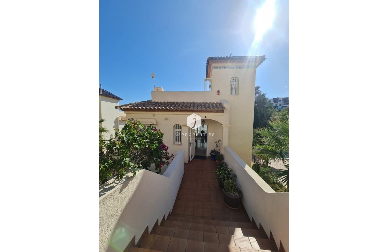 Tweedehands - Villa -
Orihuela Costa - Lomas De Campoamor-las Ramblas