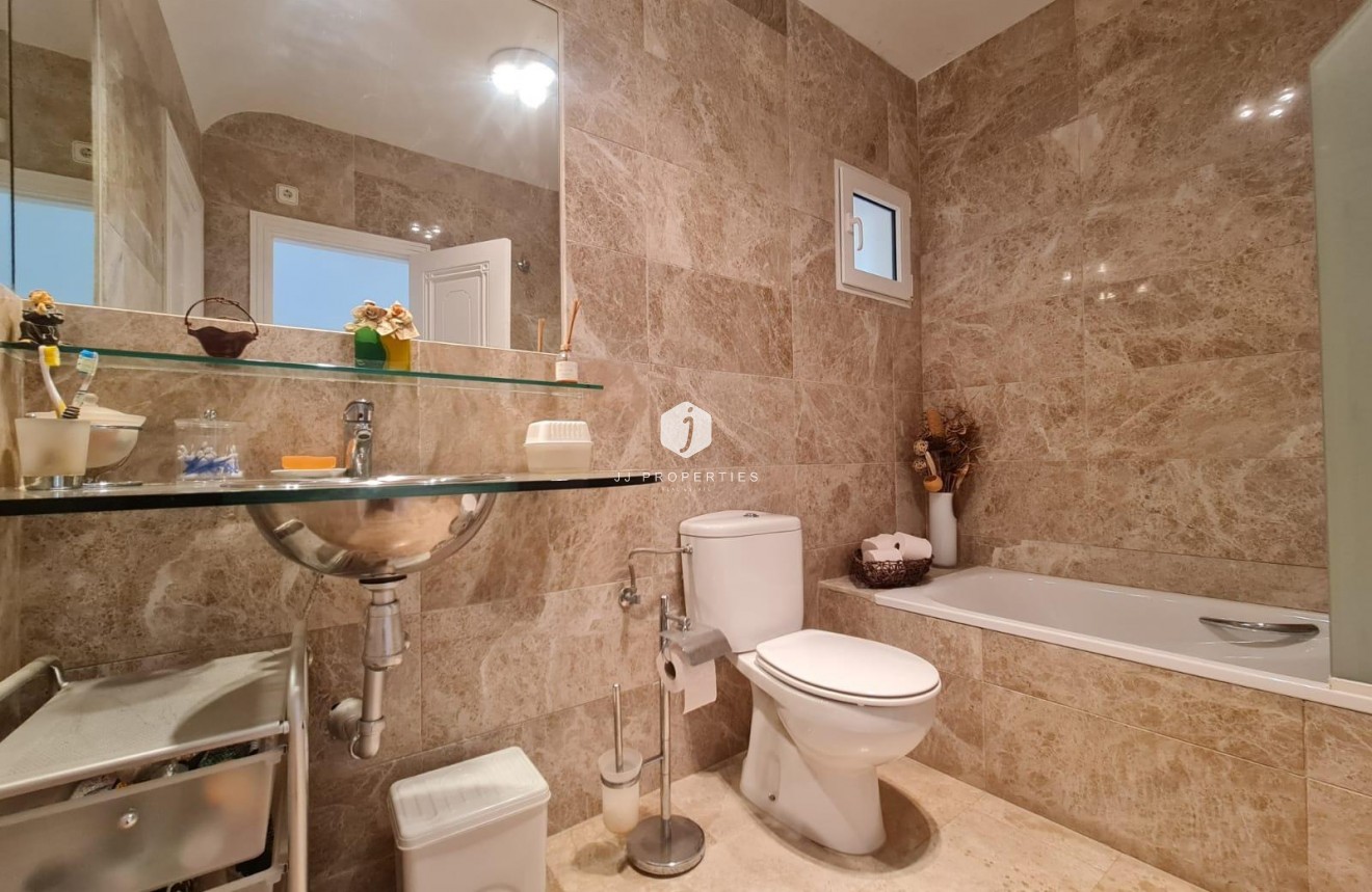 Tweedehands - Villa -
Orihuela Costa - Lomas De Campoamor-las Ramblas