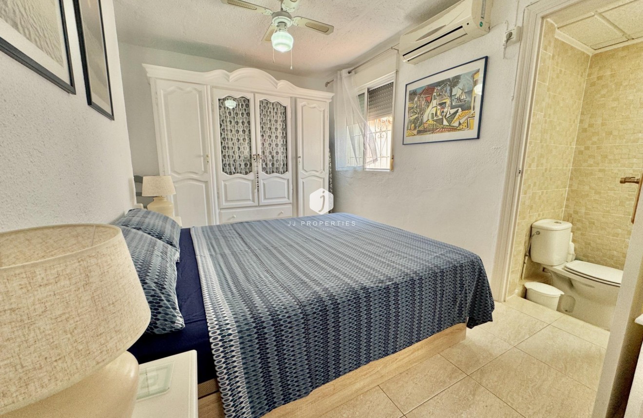 Tweedehands - Villa -
Dolores - Comunidad Valenciana