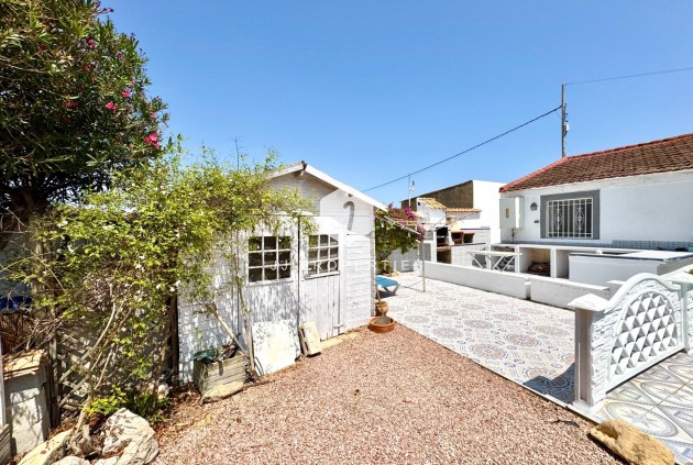 Tweedehands - Villa -
Dolores - Comunidad Valenciana