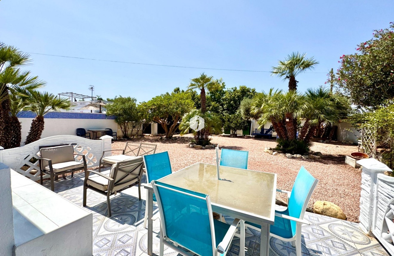 Tweedehands - Villa -
Dolores - Comunidad Valenciana