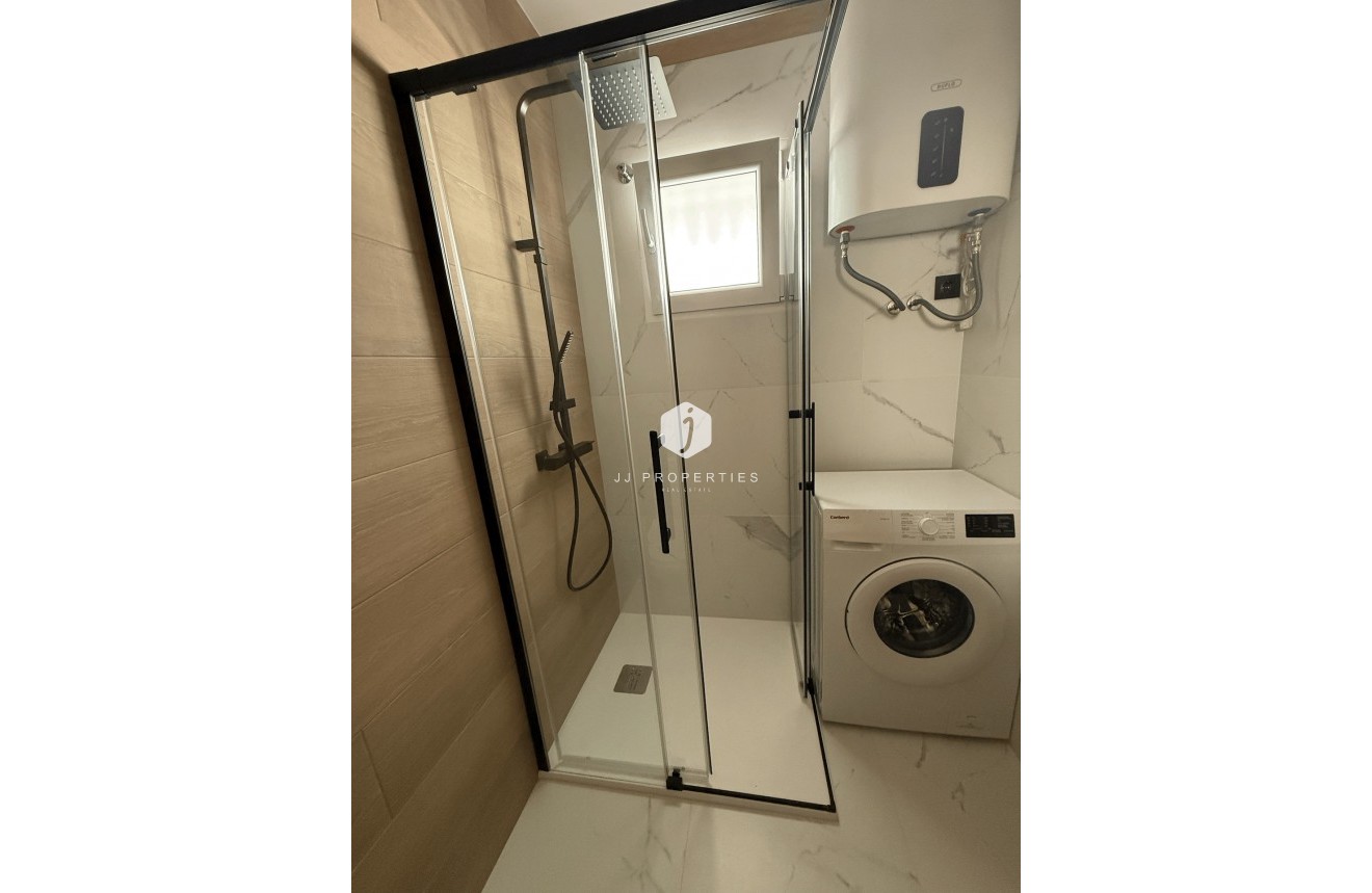 Tweedehands - Appartement / flat -
Torrevieja - Costa Blanca