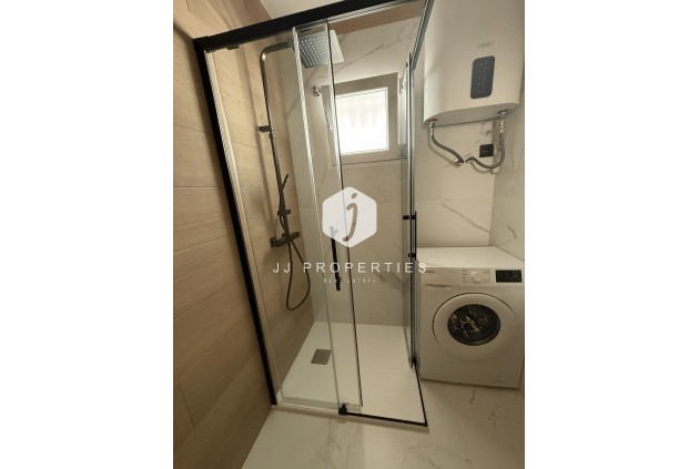 Tweedehands - Appartement / flat -
Torrevieja - Costa Blanca