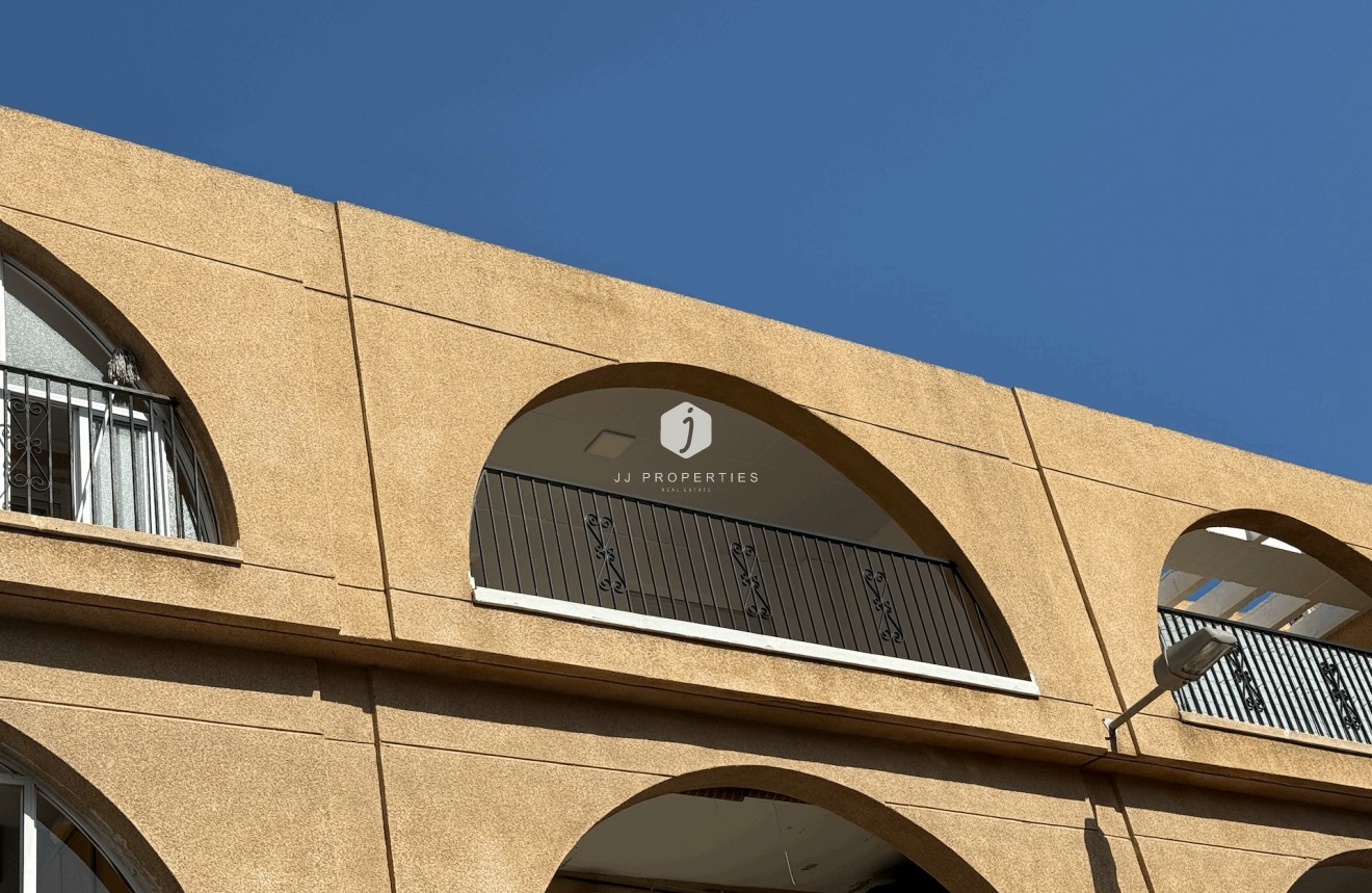 Tweedehands - Appartement / flat -
Torrevieja - Costa Blanca