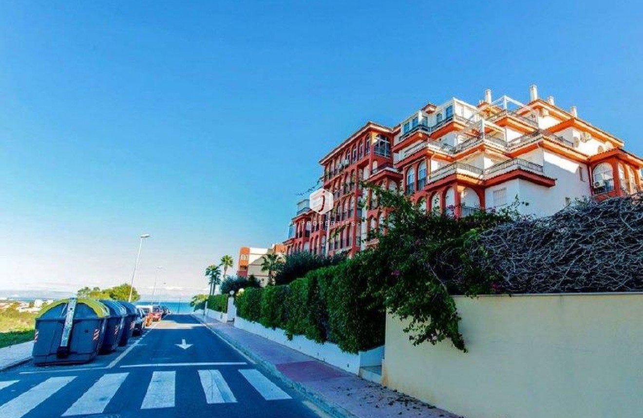 Tweedehands - Appartement / flat -
Torrevieja - Aguas Nuevas 2