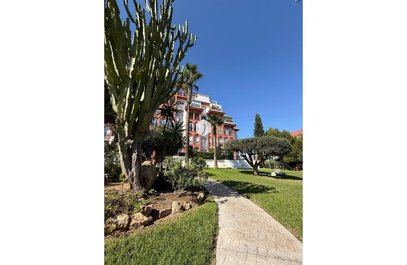 Tweedehands - Appartement / flat -
Torrevieja - Aguas Nuevas 2