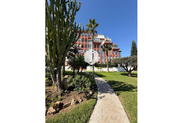 Tweedehands - Appartement / flat -
Torrevieja - Aguas Nuevas 2