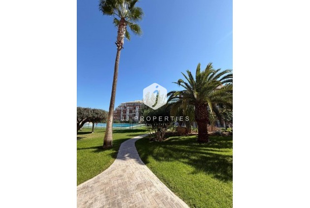 Tweedehands - Appartement / flat -
Torrevieja - Aguas Nuevas 2