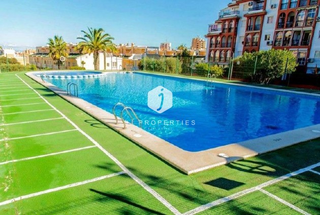 Tweedehands - Appartement / flat -
Torrevieja - Aguas Nuevas 2