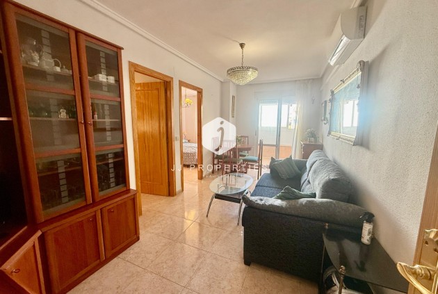 Tweedehands - Appartement / flat -
Torrevieja - PARQUE DE LAS NACIONES