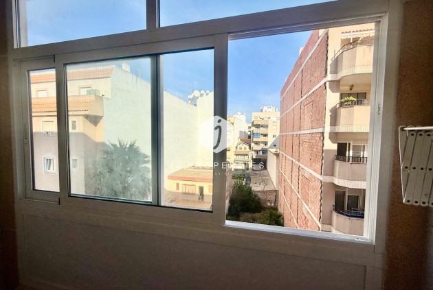 Tweedehands - Appartement / flat -
Torrevieja - PARQUE DE LAS NACIONES