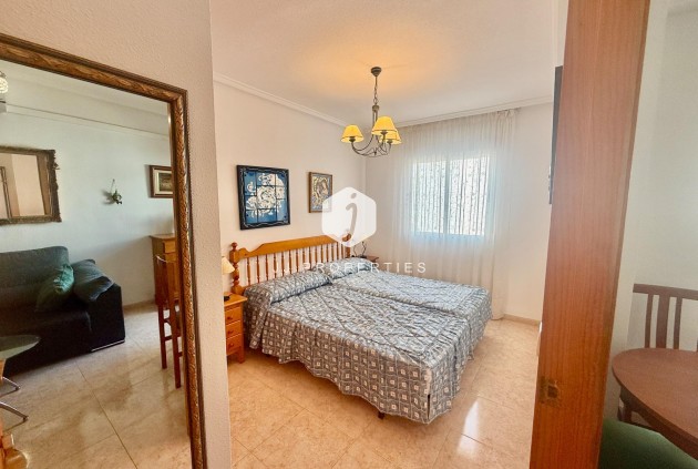 Tweedehands - Appartement / flat -
Torrevieja - PARQUE DE LAS NACIONES