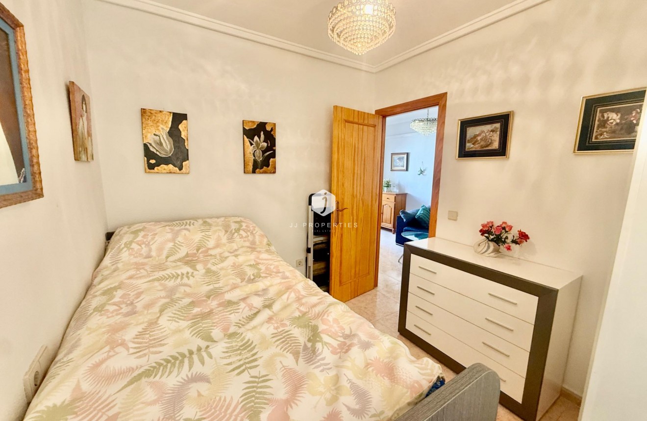 Tweedehands - Appartement / flat -
Torrevieja - PARQUE DE LAS NACIONES