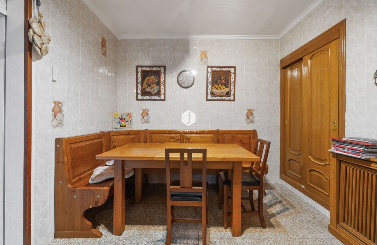 Tweedehands - Chalet -
Torrevieja - Los balcones