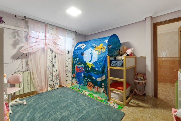 Tweedehands - Chalet -
Torrevieja - Los balcones