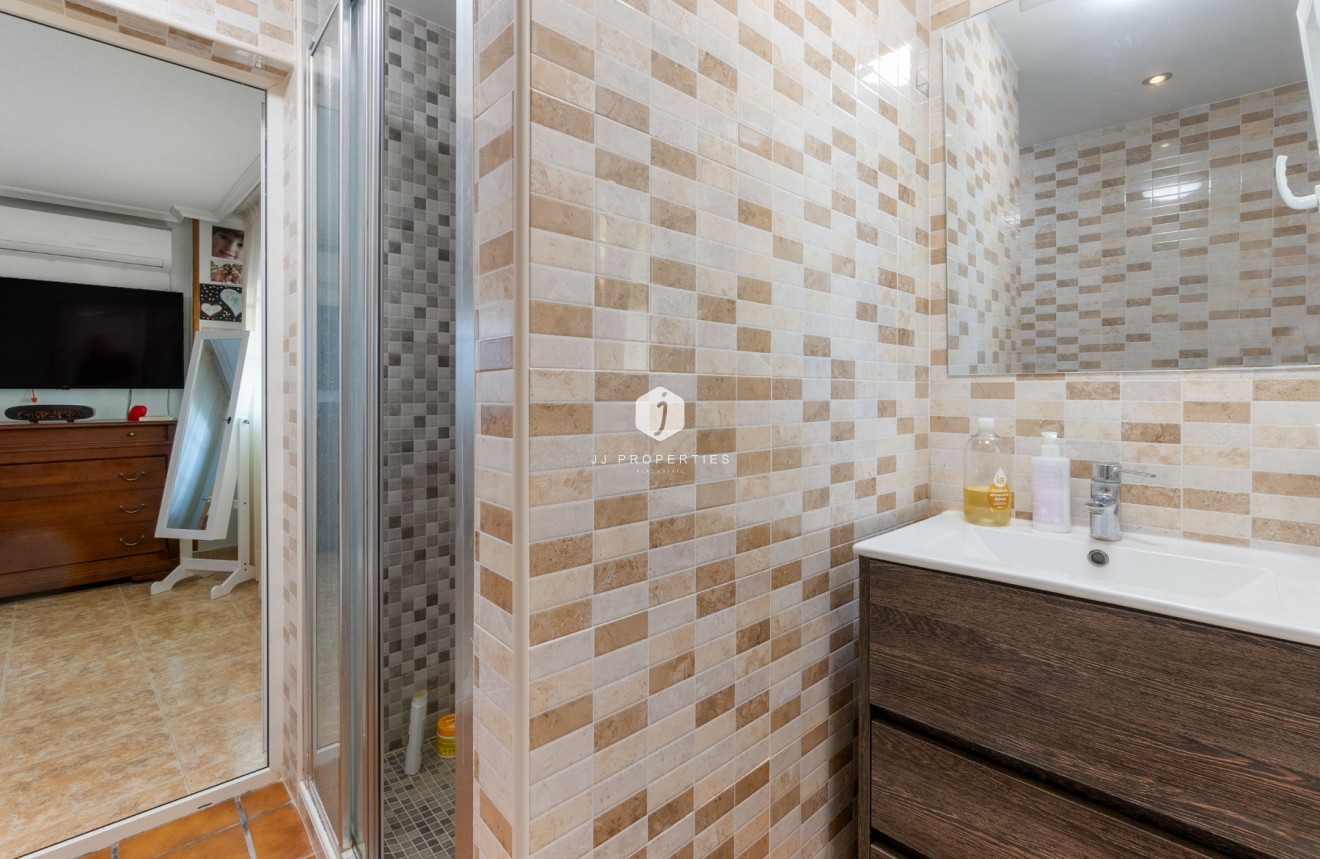 Tweedehands - Chalet -
Torrevieja - Los balcones