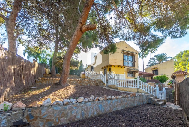 Tweedehands - Chalet -
Torrevieja - Los balcones