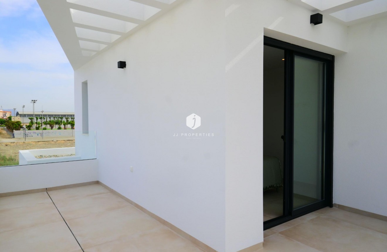 Nieuwbouw Woningen - Chalet -
Dolores - polideportivo