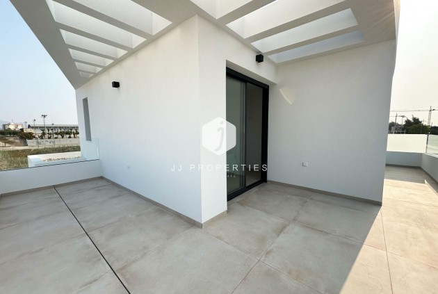 Nieuwbouw Woningen - Chalet -
Dolores - polideportivo