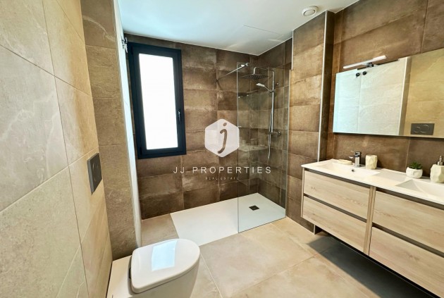 Nieuwbouw Woningen - Chalet -
Dolores - polideportivo