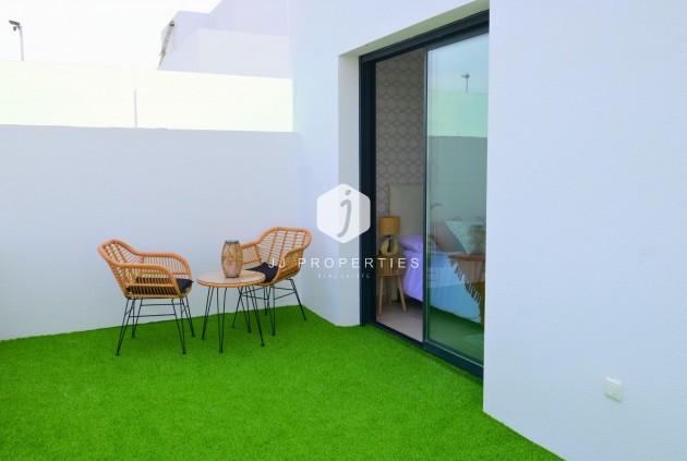 Nieuwbouw Woningen - Chalet -
Dolores - polideportivo