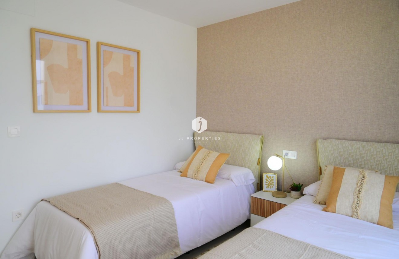 Nieuwbouw Woningen - Chalet -
Dolores - polideportivo