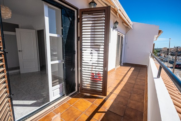 Tweedehands - Villa -
San Miguel de Salinas - Inland