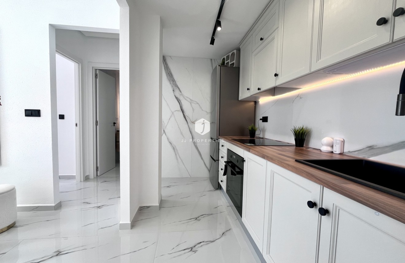 Tweedehands - Penthouse -
Playa Flamenca - Costa Blanca