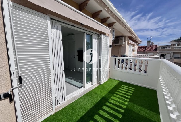 Tweedehands - Penthouse -
Playa Flamenca - Costa Blanca