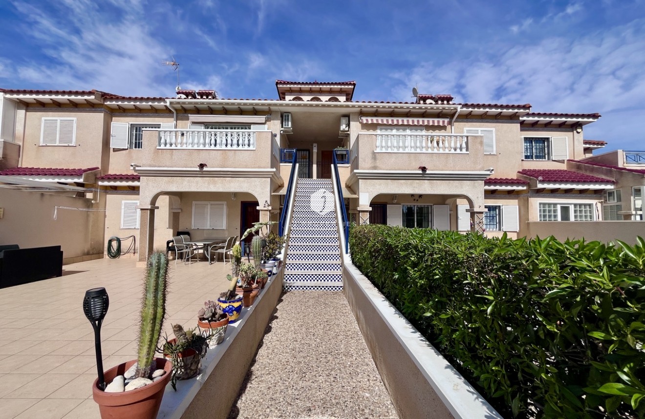 Tweedehands - Penthouse -
Playa Flamenca - Costa Blanca
