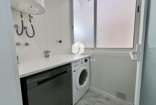 Tweedehands - Penthouse -
Playa Flamenca - Costa Blanca