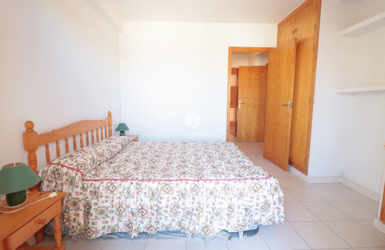 Tweedehands - Appartement / flat -
Torrevieja - La veleta