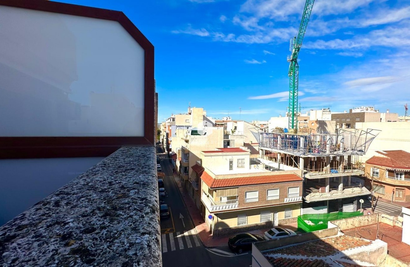 Z drugiej ręki - Daszek -
Torrevieja