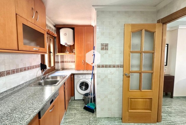 Z drugiej ręki - Daszek -
Torrevieja