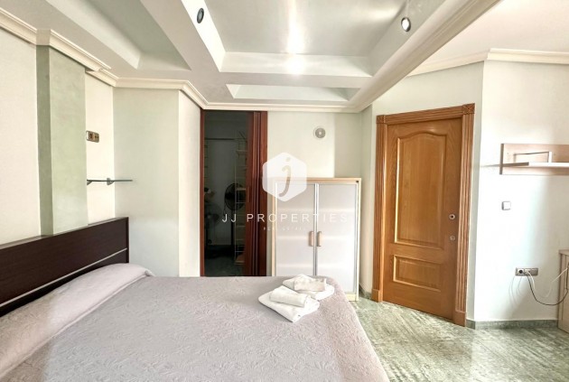 Z drugiej ręki - Daszek -
Torrevieja