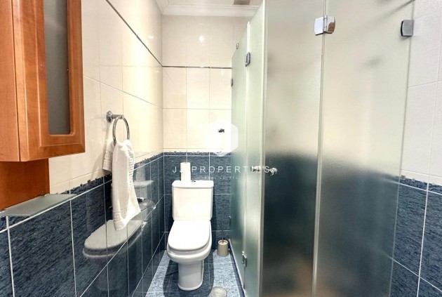 Z drugiej ręki - Daszek -
Torrevieja