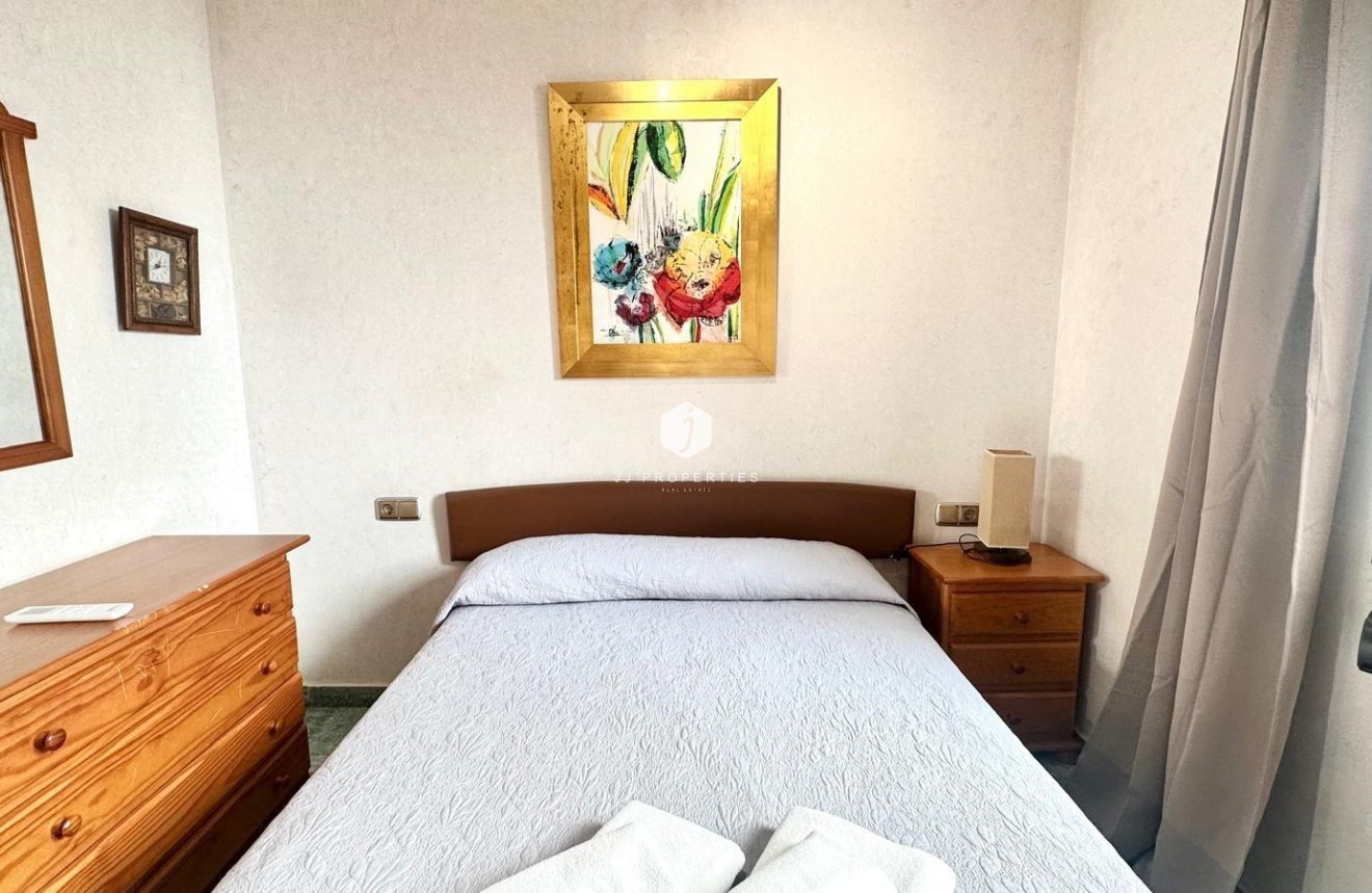 Z drugiej ręki - Daszek -
Torrevieja