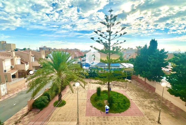 Tweedehands - Appartement / flat -
Torrevieja - aguas nuevas