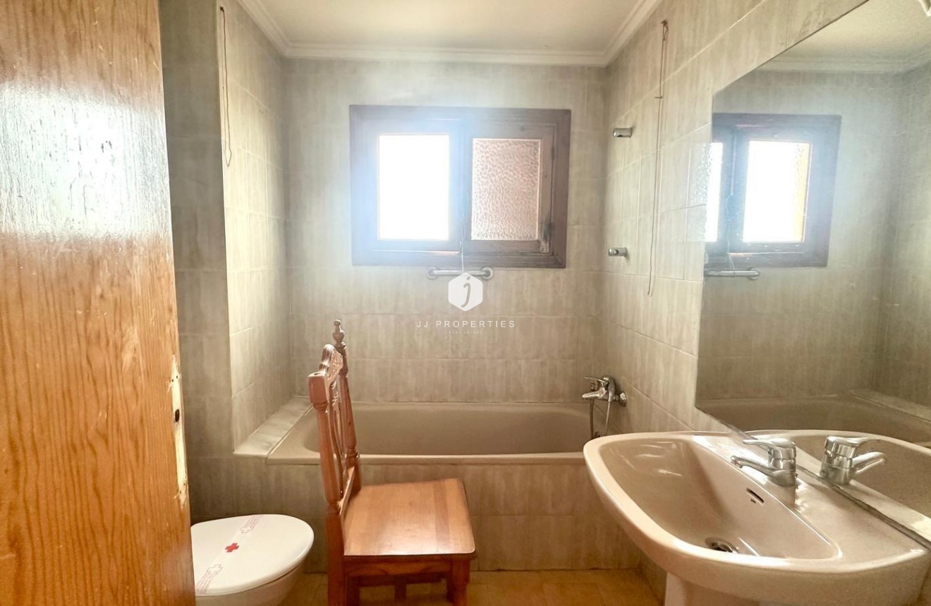 Tweedehands - Appartement / flat -
Torrevieja - aguas nuevas