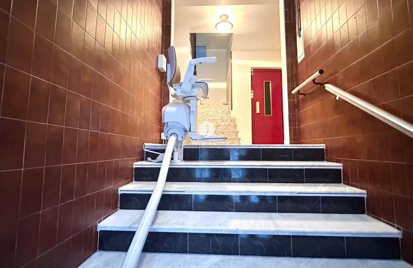 Tweedehands - Appartement / flat -
Torrevieja - Playa del Cura