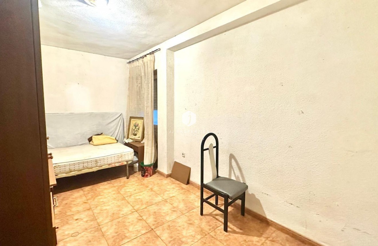 Tweedehands - Appartement / flat -
Torrevieja - Playa del Cura