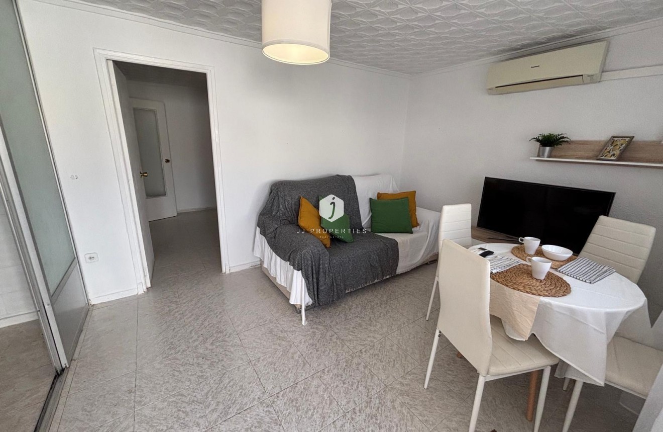 Aus zweiter Hand - Bungalow -
Torrevieja - La Siesta - El Salado - Torreta