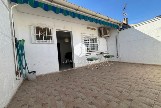 Aus zweiter Hand - Bungalow -
Torrevieja - La Siesta - El Salado - Torreta