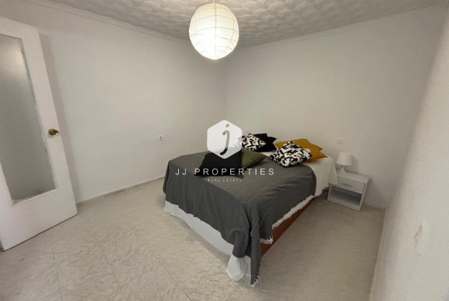 Aus zweiter Hand - Bungalow -
Torrevieja - La Siesta - El Salado - Torreta