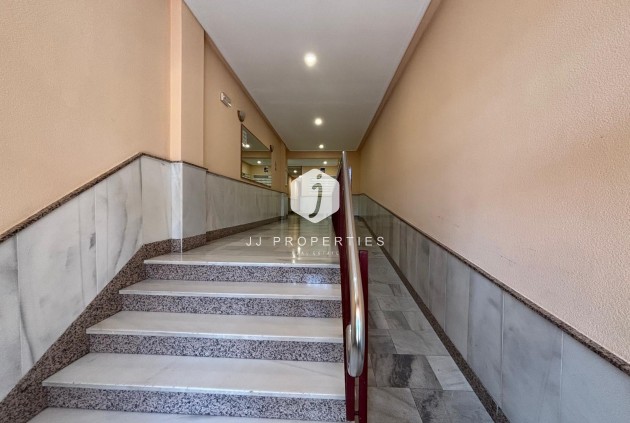 Tweedehands - Appartement / flat -
Torrevieja - Playa del Cura