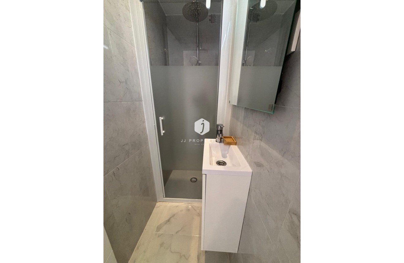 Tweedehands - Penthouse -
Torrevieja - Acequion