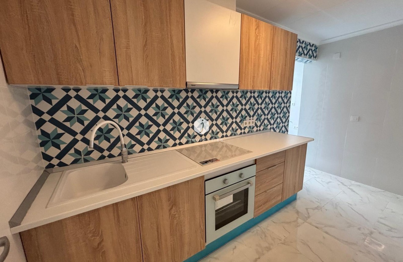 Tweedehands - Penthouse -
Torrevieja - Acequion