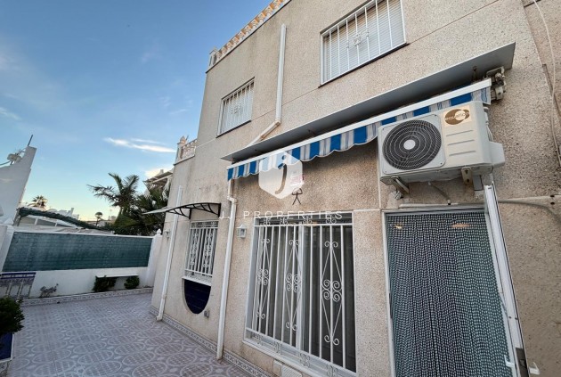 Tweedehands - Chalet -
Torrevieja - Carrefour