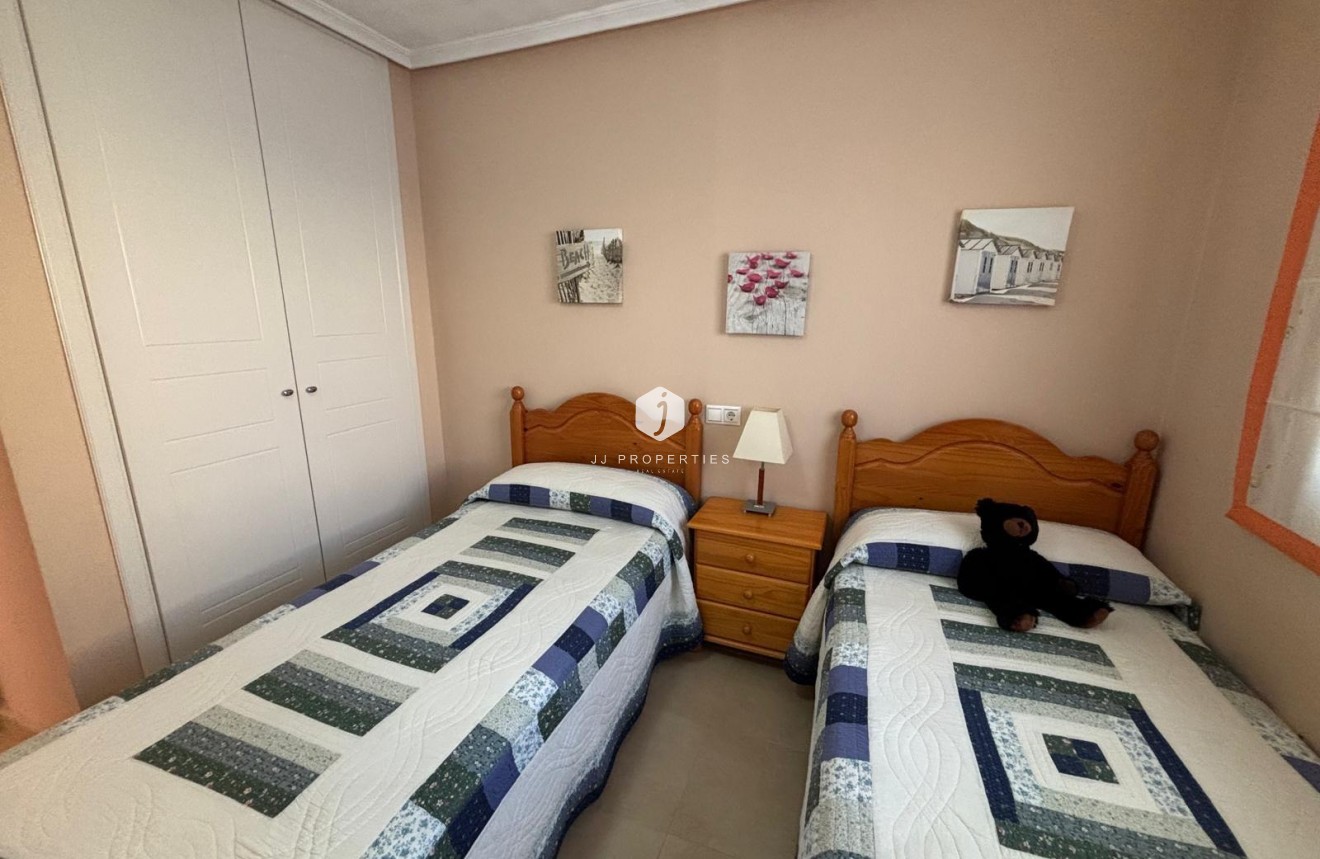 Tweedehands - Chalet -
Torrevieja - Carrefour